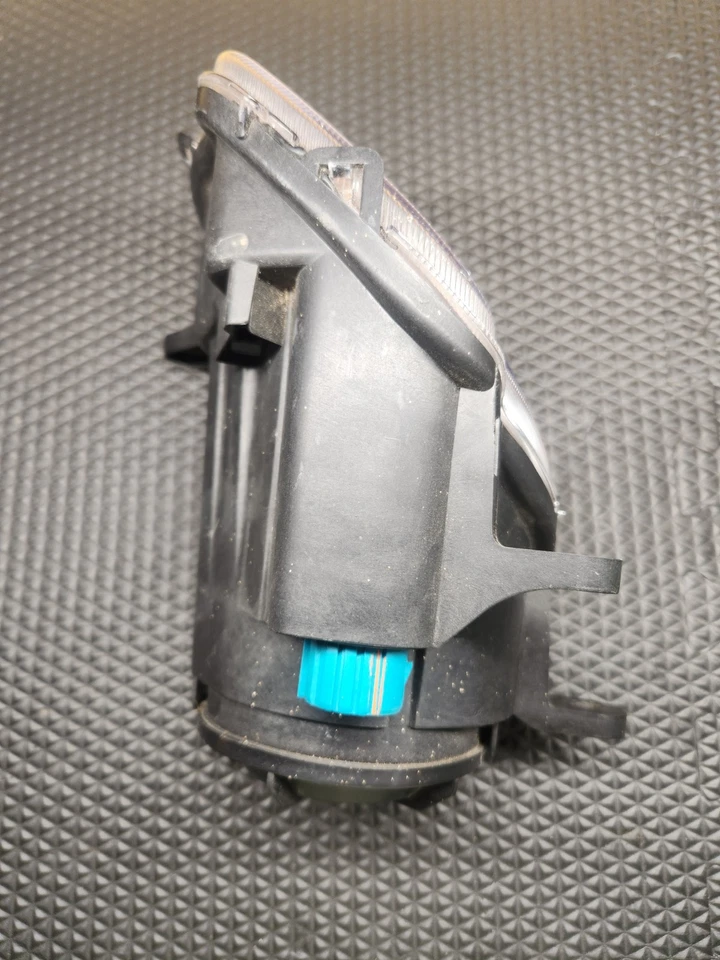 Conjunto de luz de estacionamiento señal de giro izquierda Fiat 500 2012-2019 mercado de accesorios TYC Foto 4 de 4