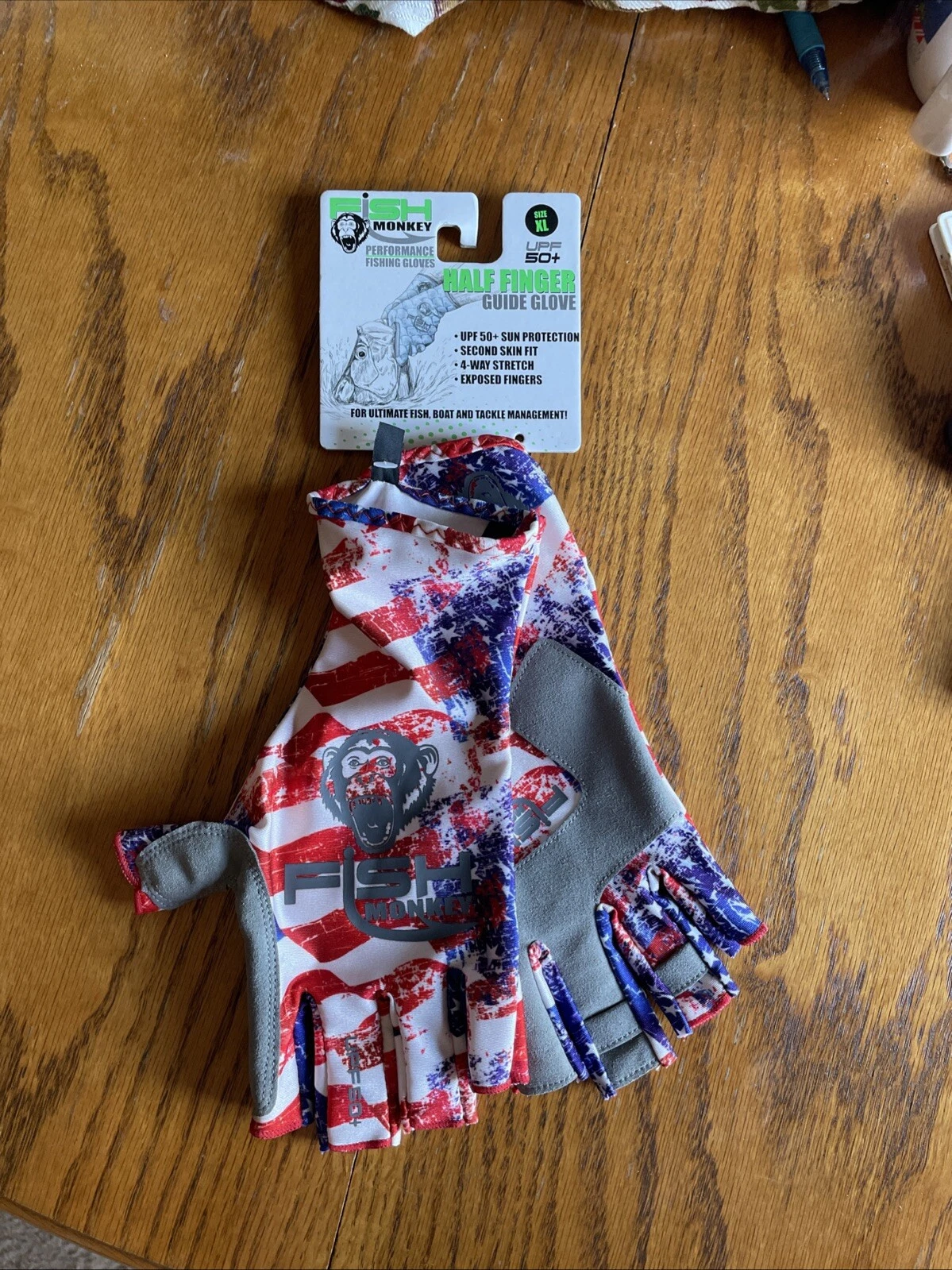 FISH MONKEY HALF FINGER GUIDE GLOVE XL Stars and Stripes
Opens in a new window or tab