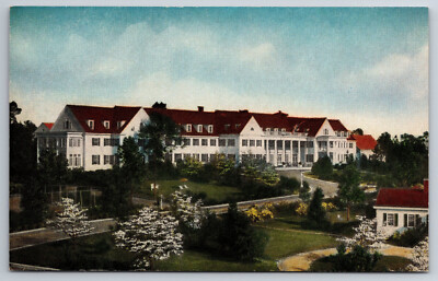 Southern Pines, NC, Highland Pines Inn, Vintage Postcard