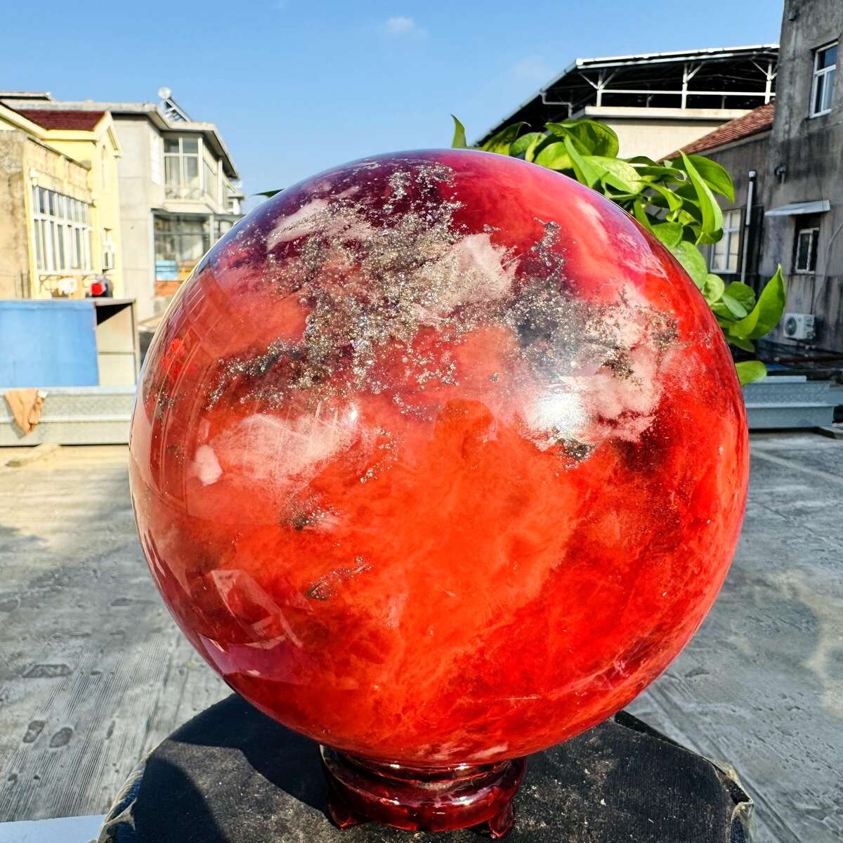 20.06LB Red melting stone quartz symbiosis sphere crystal ball magic reiki