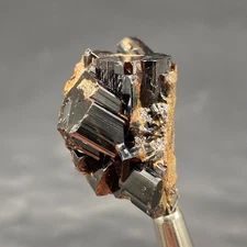 Vesuvianite Cluster , Mineral Specimen Collection ,  79 Carats , 30 x 20 x 12 mm