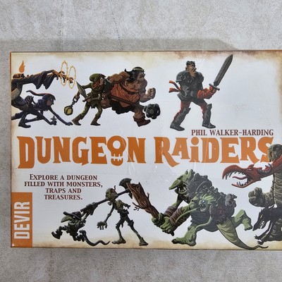 Dungeon Raiders Devir  Strategy Adventure Card Game Complete Pre-owned
