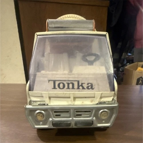 Tonka Pressed Steel Cement Mixer Truck White Orange Vintage Toy Vehicle