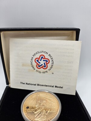 1976 US Mint American Bicentennial Gold Plated Bronze Medal 38mm