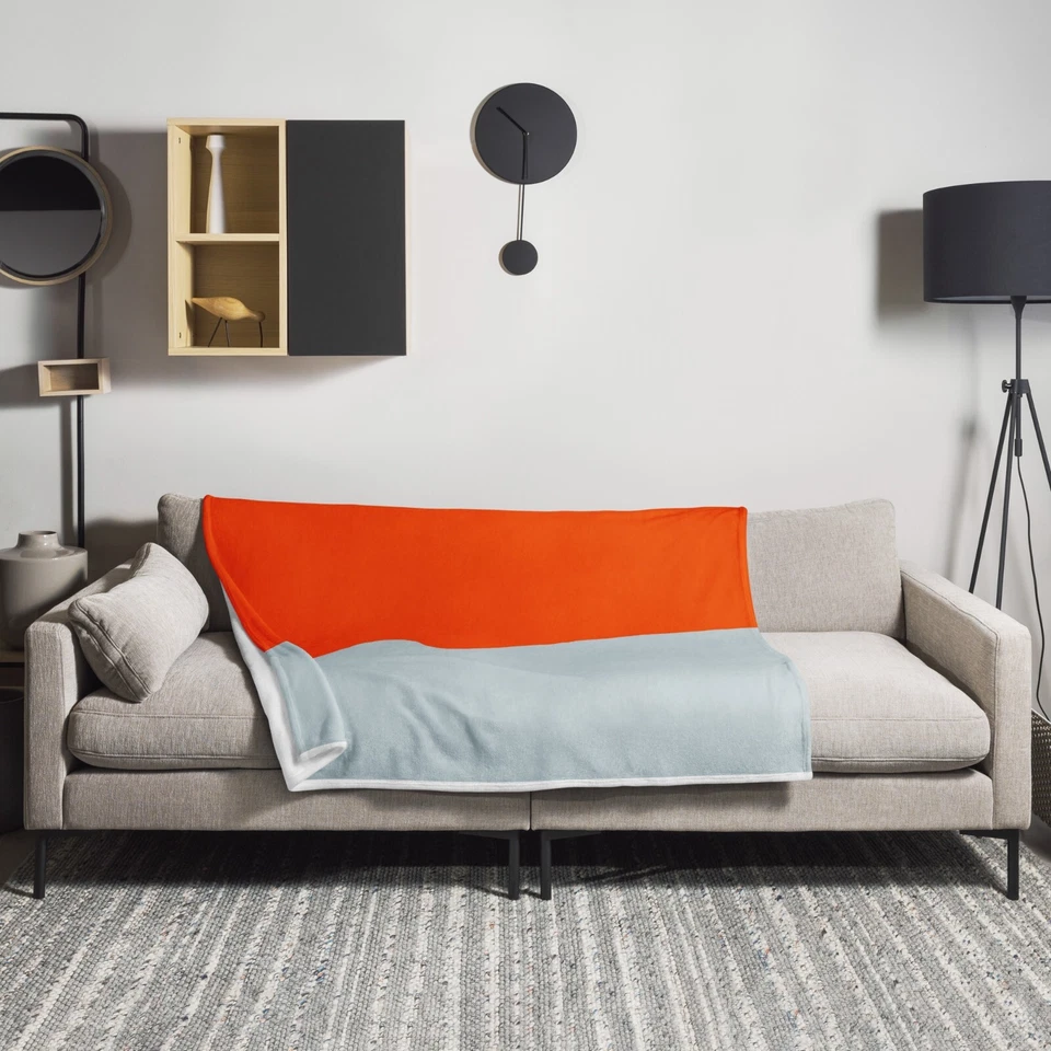 Manta acogedora naranja y gris Foto 4 de 4