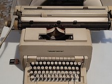 MACCHINA DA SCRIVERE OLIVETTI LINEA 98  OTTIME CONDIZIONI