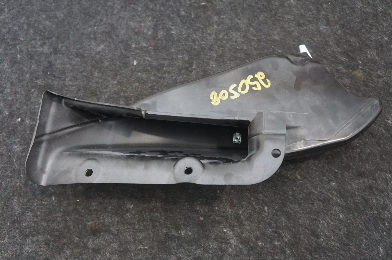 Left Air Upper Air Cooling Duct Tube 081536000 Ferrari 458 2009-2015
