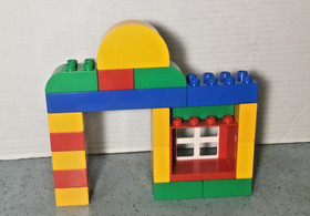 2011 LEGO DUPLO SET# 6136-MY FIRST ZOO 61Pcs 2FIGS  FREESTYLE  NO BOX