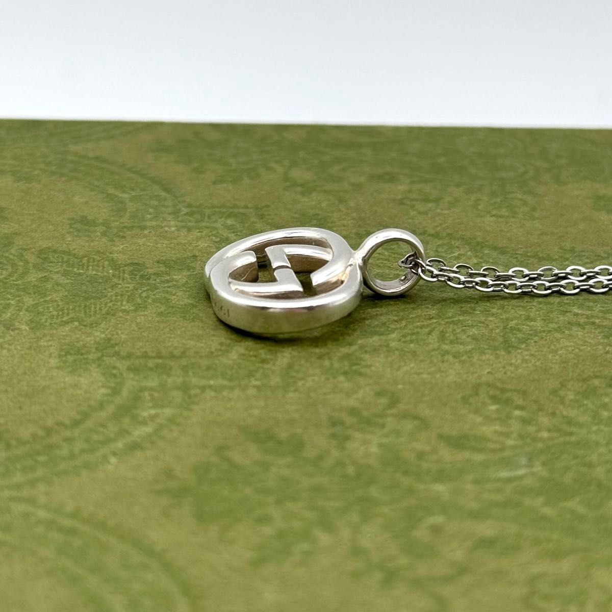 GUCCI Interlocking Double G Silver Necklace Iconic Logo Jewelry