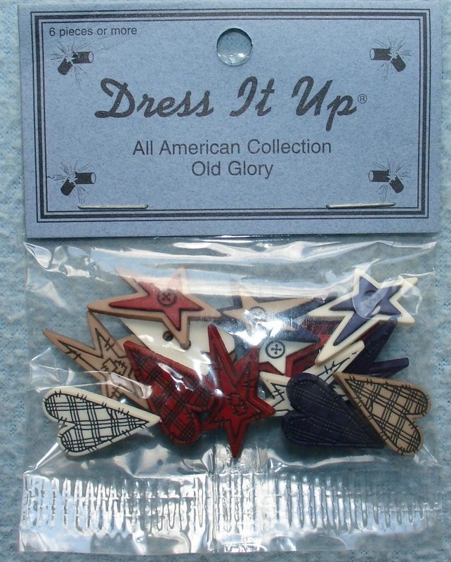 12+ NOVELTY Old Glory All American  STAR & HEART BUTTONS NEW in Dress It Up Pkg