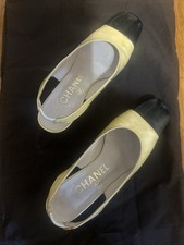 Chanel Leather Slingback Shoes Flats Heels Size 5.5 Beige/Black