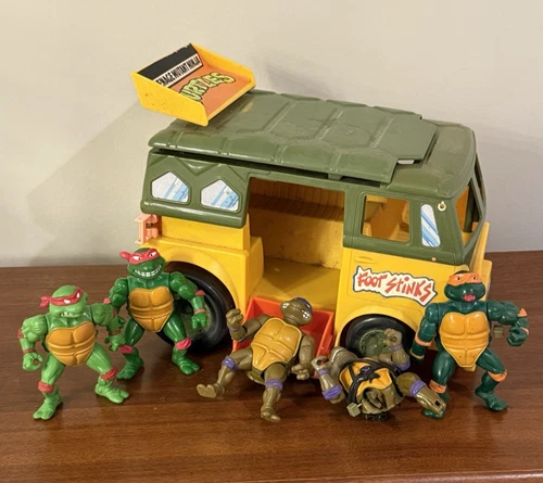 Vintage TMNT Party Wagon Van + 5 Ninja Turtles Figures Playmates 1989 Lot