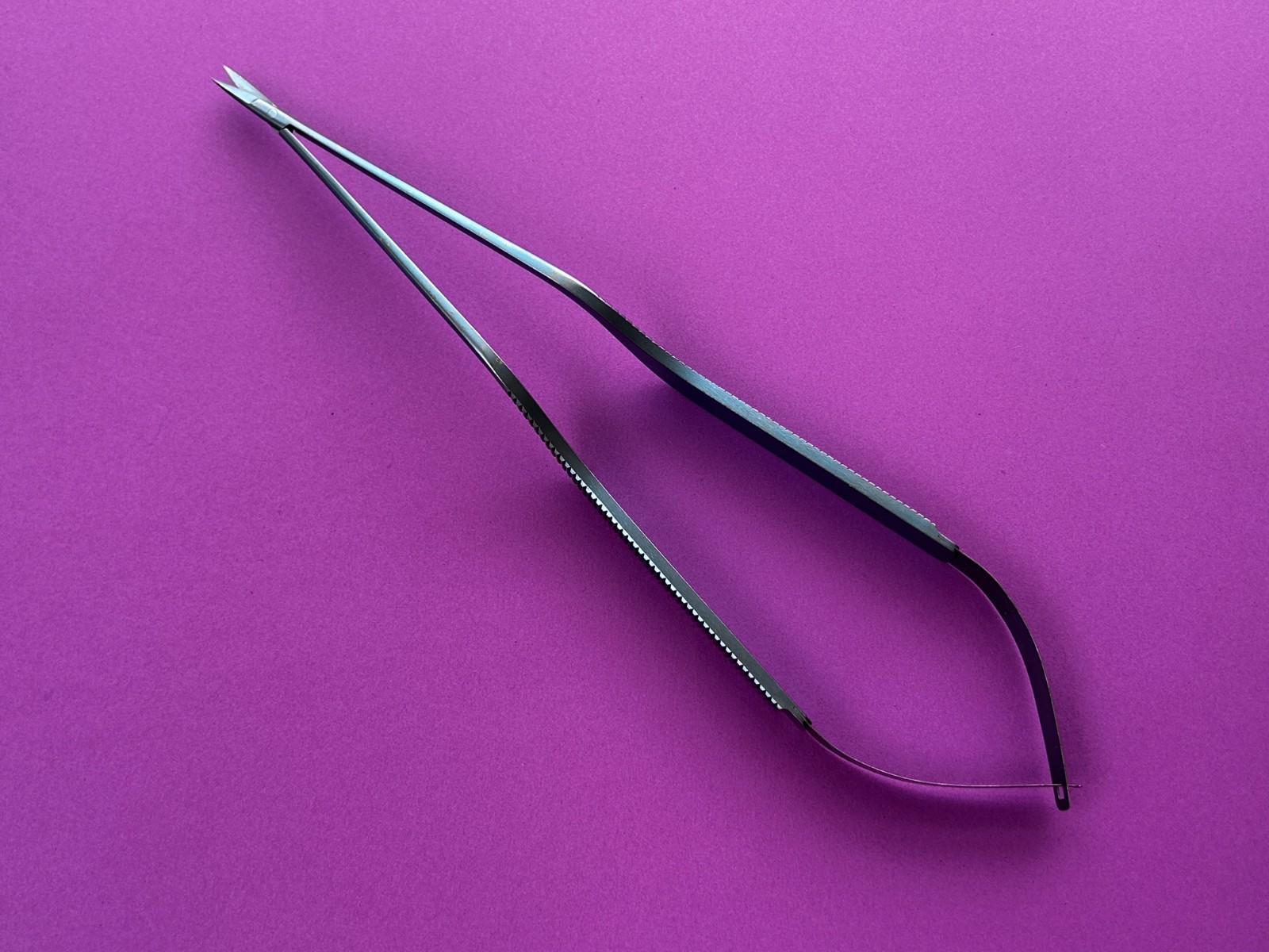 Codman Malis titanium bayonet scissors — REF 80-1522 — straight, 9.5 in