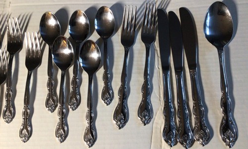 Posate internazionali inox 21 pezzi forchette da tavola cucchiai coltelli. - Foto 2 di 7