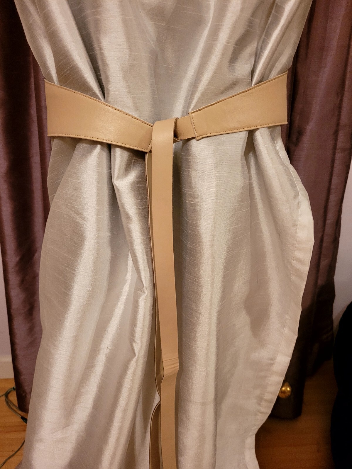 Picture 2 of 8