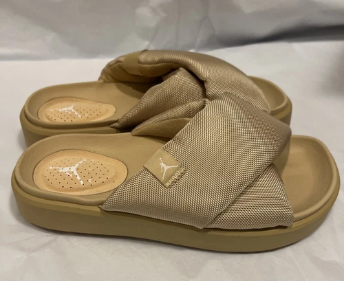 SANDALI NIKE AIR JORDAN SOPHIA SLIDE SESAMO MARRONE BIANCO taglia 7 ottime condizioni!