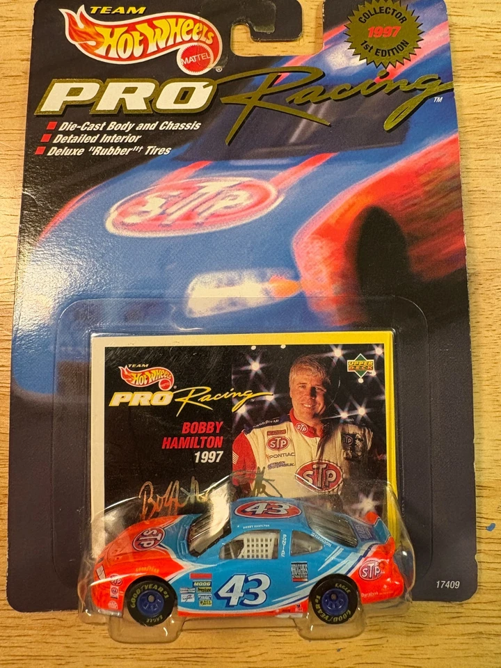 Bobby Hamilton #43 1997 Hot Wheels Pro Racing STP Pontiac NASCAR Diecast 1:64 Foto 2 de 3