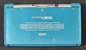 Aqua Blue Nintendo 3DS With charger , Games , 32gb SD Card - Tested working