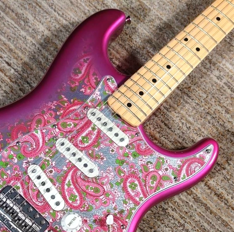 Fender Made in Japan Limited Stratocaster Pink Paisley From JP | eBay