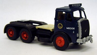 Foden FGHT 8/80 Traktoreinheit G106 unlackiert oo Maßstab Langley Modelle Kit 1/76