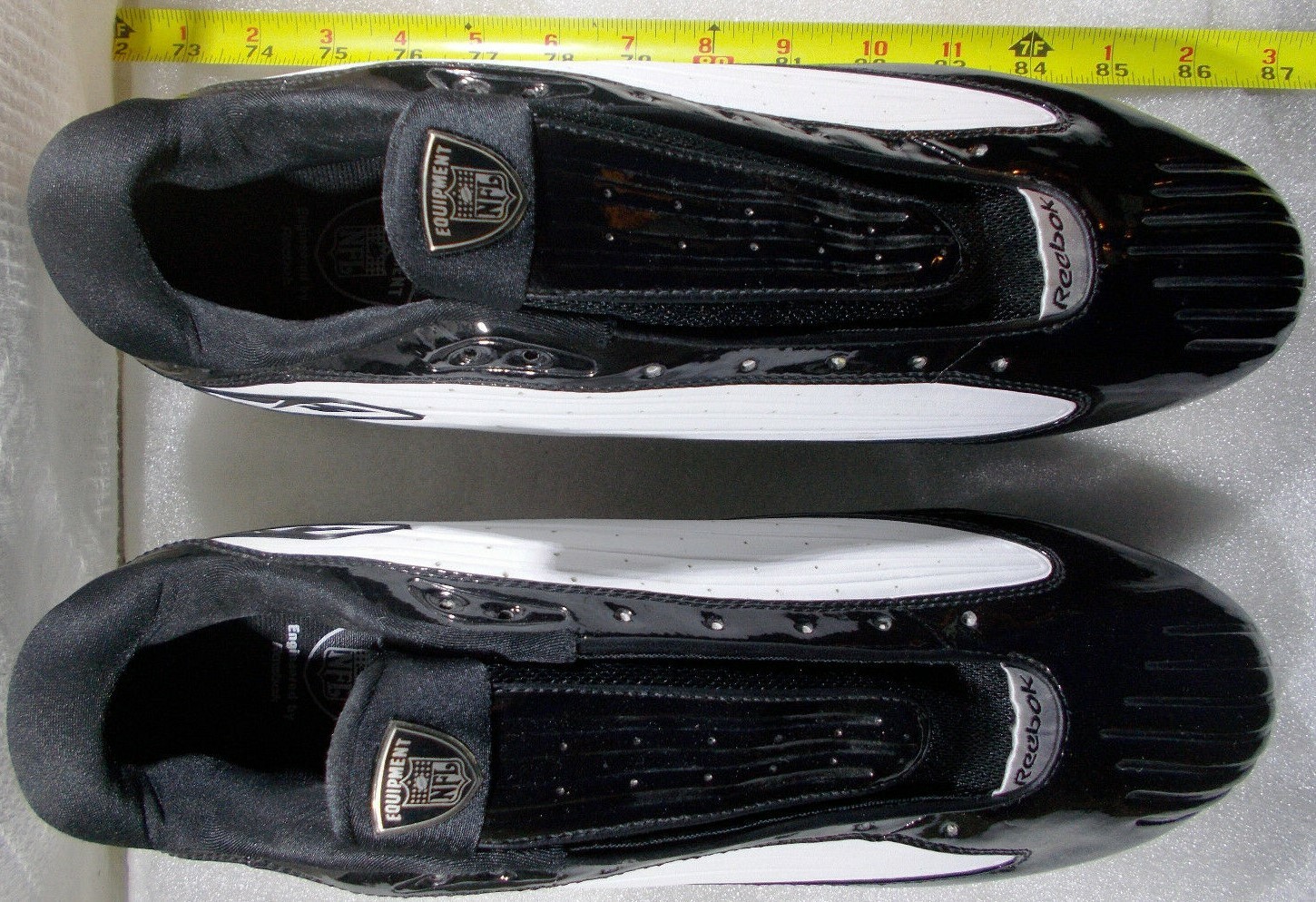 New Pair of Reebok Molded Cleats Men Athletic Shoes Size 15 eBay