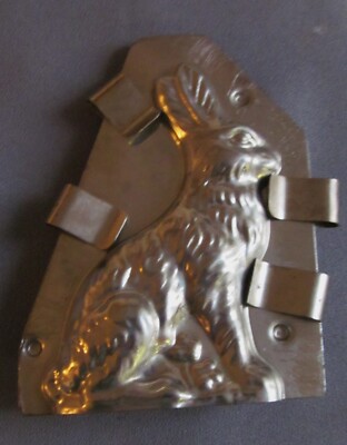 Vintage 4'' Sitting Bunny Metal Chocolate Mold Used with 4clips Usable Mold