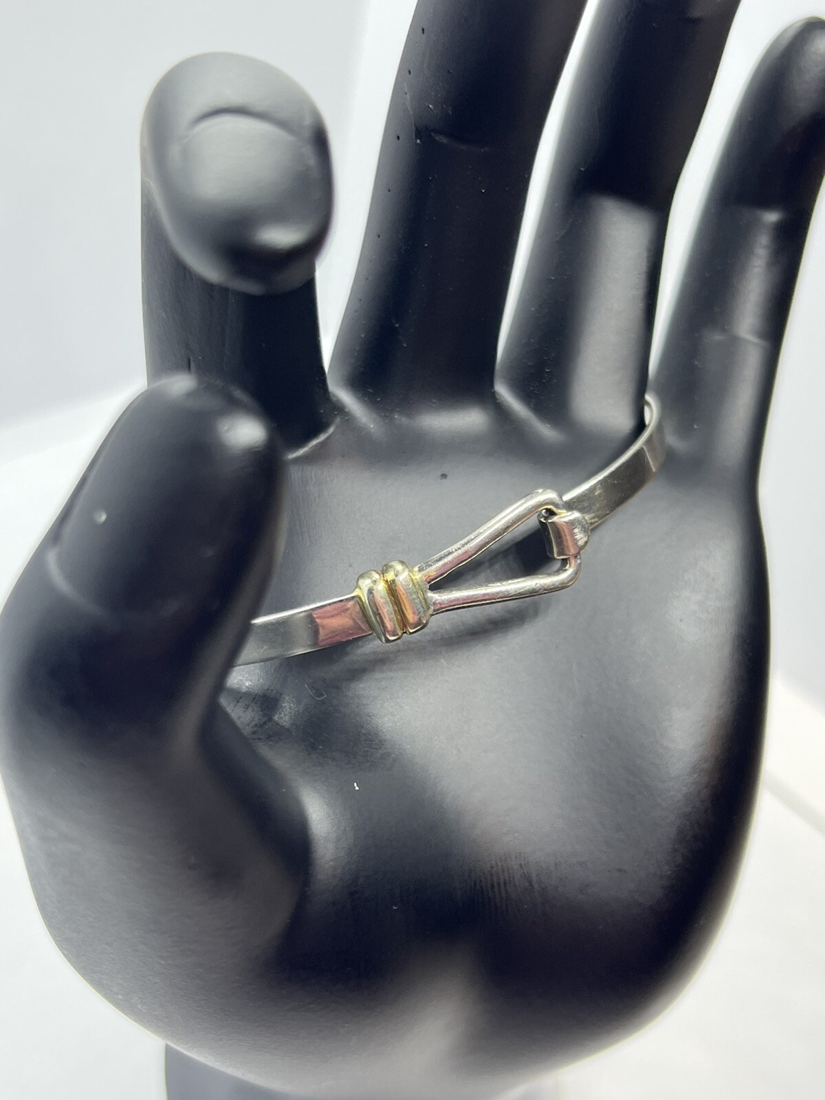 Sterling silver hook two tone bangle bracelet - image 4