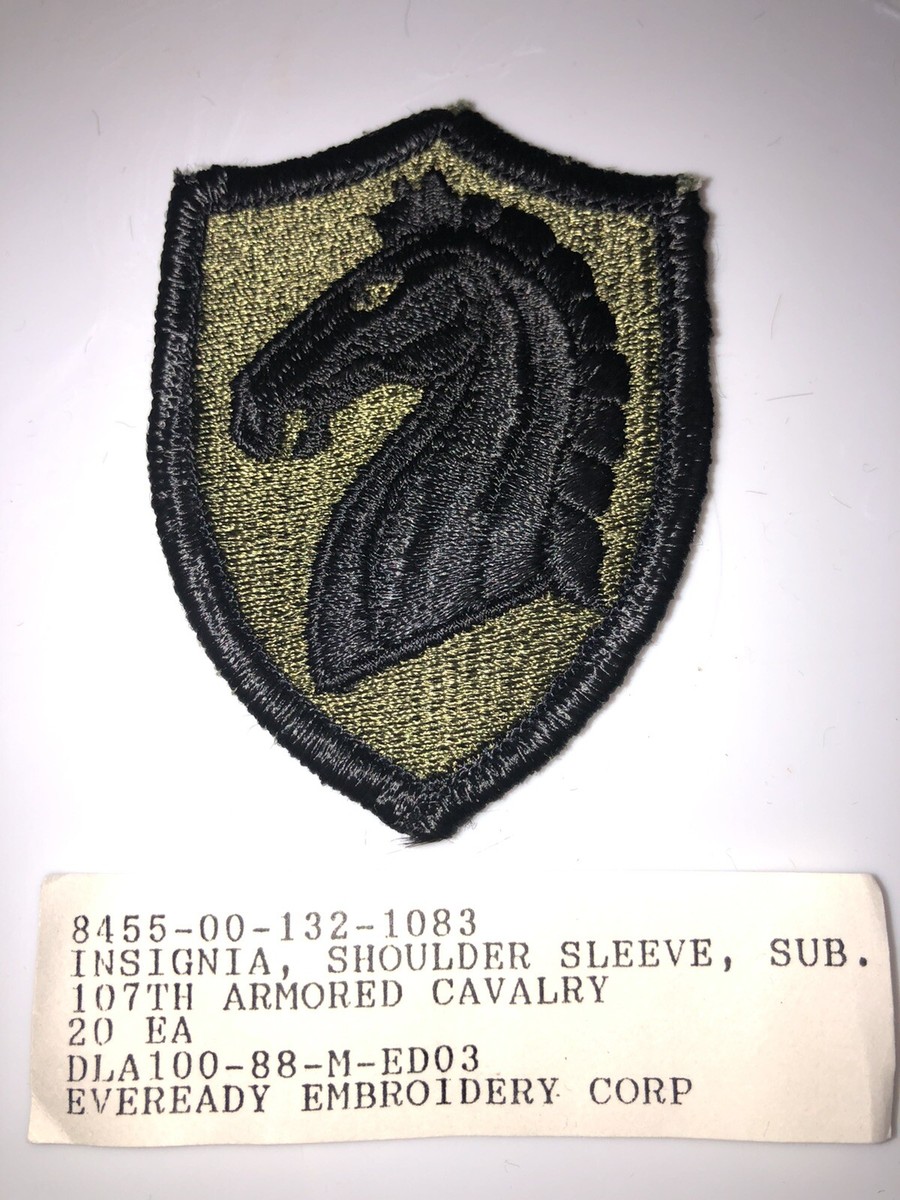 米国陸軍肩パッチUnitedStatesArm shoulderPatvhes 米国陸軍肩パッチUnitedStatesArm shoulderPatvhes