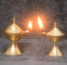 Brass Oil Lamp with High Neck 50/100 Free Wicks Handcrafted Diya Separate Lid