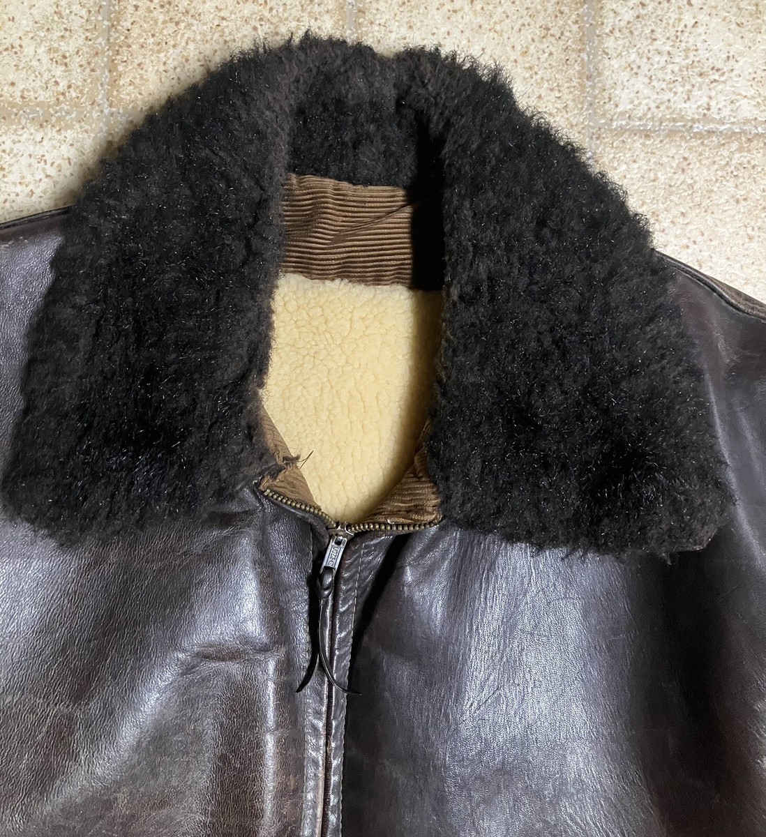 40s 50s HERCULES Outerwear 裏キルティング 好配色 Vintage 40s Hercules Horsehide Leather Bomber Jacket WWll