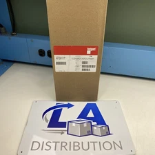 FleetGuard Air Filter AF26117 Intake-Dented Box