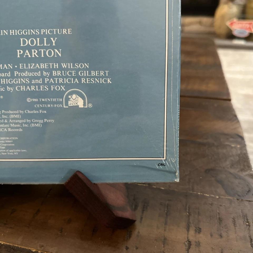 SEALED UNOPENED 9 to 5 original soundtrack 1980 DOLLY PARTON - Image 3 of 3