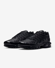 Nike Air Max Plus Low Triple Black Size 9