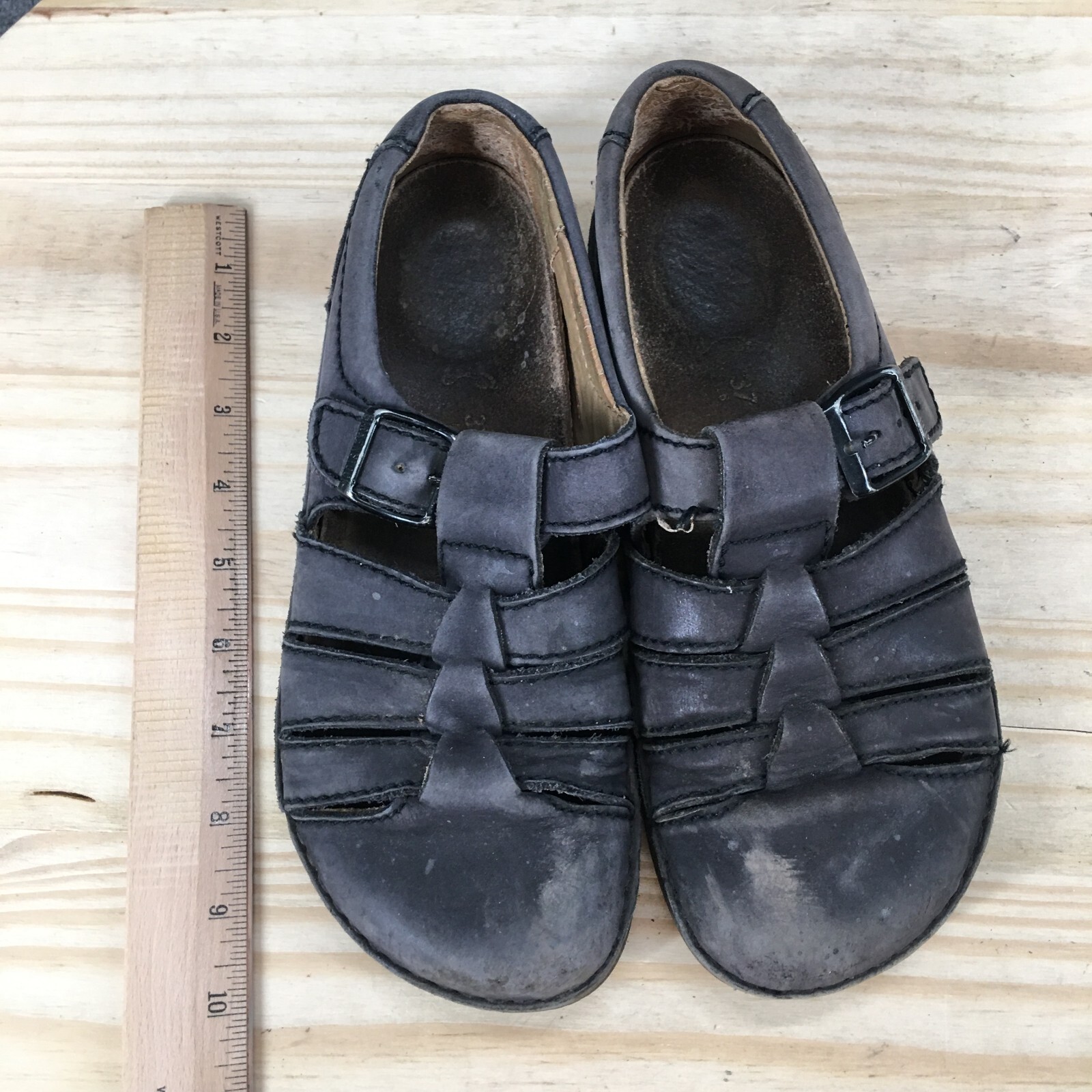 Birkenstock Sandals Womens Madeira Buckle Strap Fisherman Black