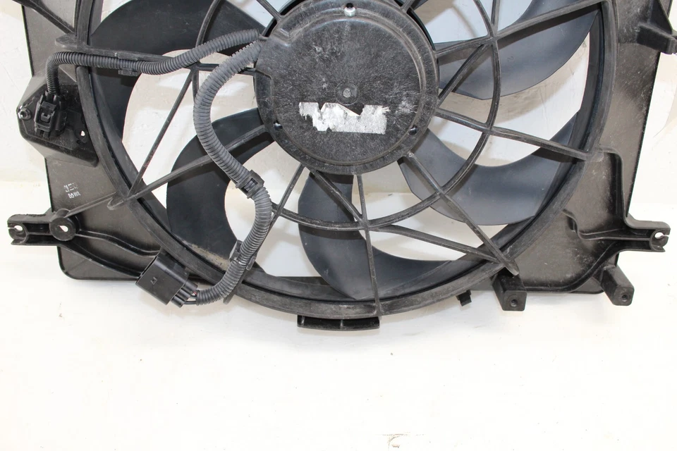 Conjunto de ventilador de radiador Hyundai Genesis 2010-2012 cupé 3,8 L OEM EG143 Foto 3 de 4