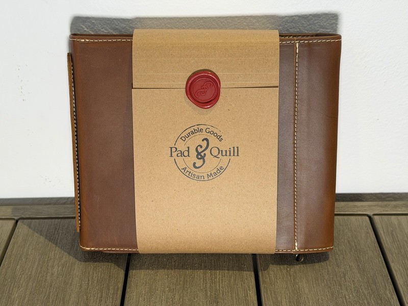 Pad & Quill TechFolio Pro - large cable organizer - whiskey brown leather - NEW!