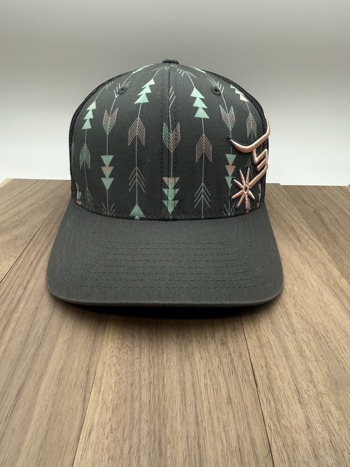 Spin Em Trucker Hat Gray With Pattern Embroidered… - image 1