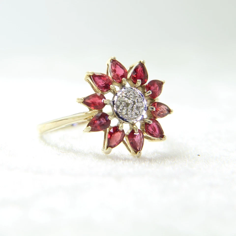 9ct Gold Ruby Diamond Ring Size 7 - N 1/2 - Image 2 of 4