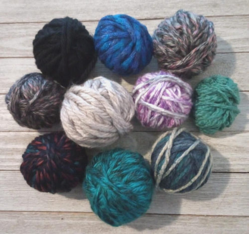 crochet knit yarn bulky misc mixed lot 10pc partial balls 9.6 total ounces