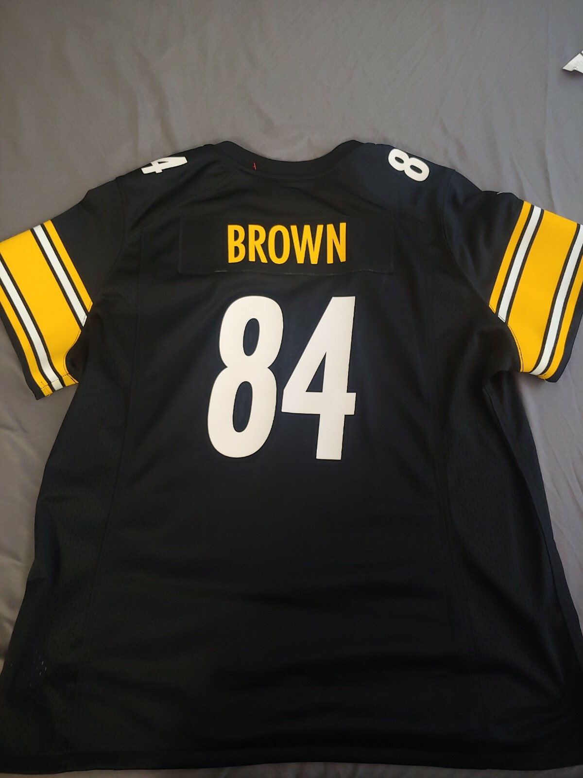 Picture 1 of 3