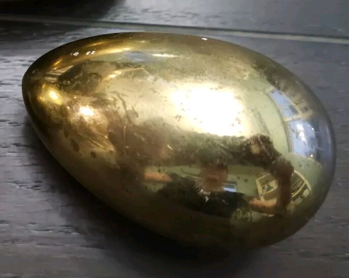 Vintage Solid Brass Egg Paperweight Decoration 2.5