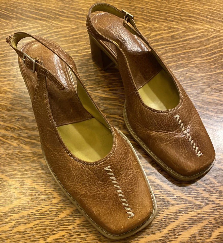 VTG Bass Asta 62R523B-230 Women’s Shoes Brown Leather Block Heel Square Toe Work - Image 4 of 4