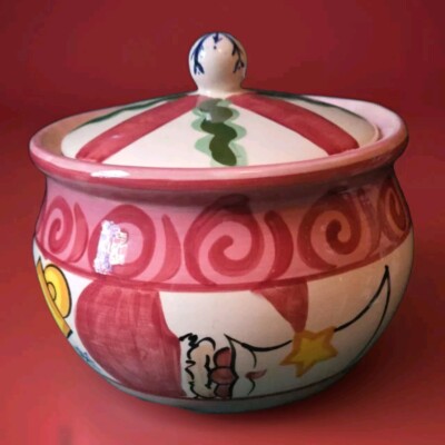 'Tis The Season' Signed & Dated Vicki Carroll Studio Art Pottery Jar/Lid Retired