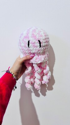 Sakura: handmade crochet jellyfish (pink, stuffed toy, soft)