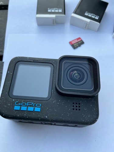 GoPro Action Hero 12 Black + Dual Ladgerät & Enduro Akkus - Bild 2 von 9