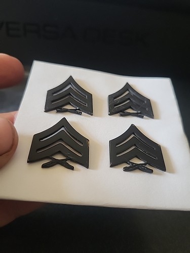 USMC Metal Utilitario Negro Zinc Sargento Marina Militar Prendedor Insignia - Imagen 4 de 5