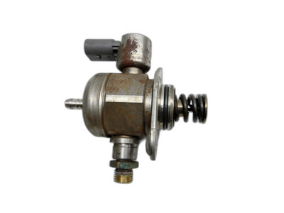 Hochdruckpumpe Kraftstoffpumpe Benzinpumpe für Audi TT Roadster 8J 8J9 10-14