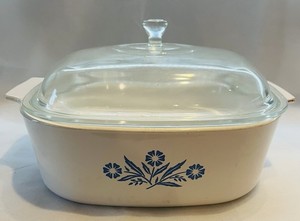 Vintage Corning Ware Blue Cornflower A-84-B 4 Qt Casserole Dish w/ Pyrex Lid USA