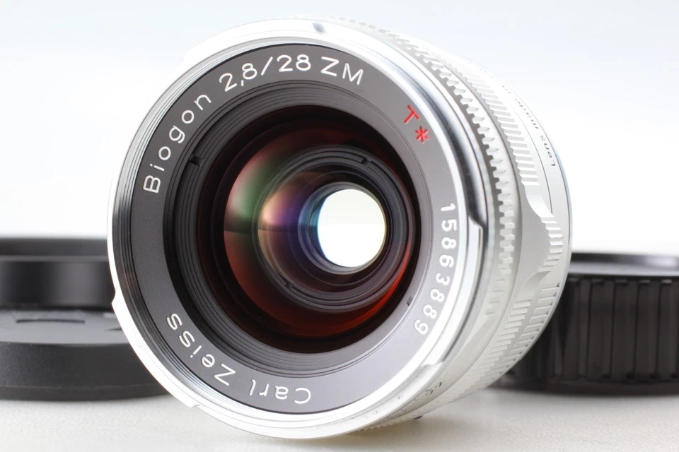 [EXCELENTE COMO NUEVO con capucha] Lente Leica M plateada Carl Zeiss Biogon T* 28 mm f/2,8 ZM JAPÓN Foto 3 de 4