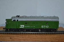 UNTESTED Bachmann HO Scale Burlington Northern 9710 EMD F9 Diesel Locomotive